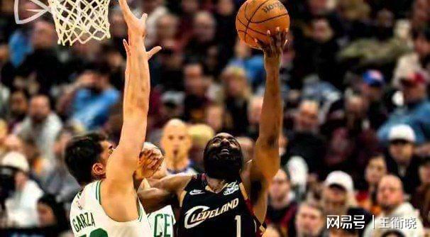 凯尔特人NBA击败骑士塔图姆高效得分的简单介绍